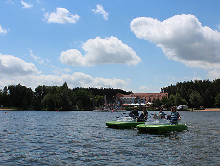 Water-Pedelecs auf dem Kleinen Brombachsee